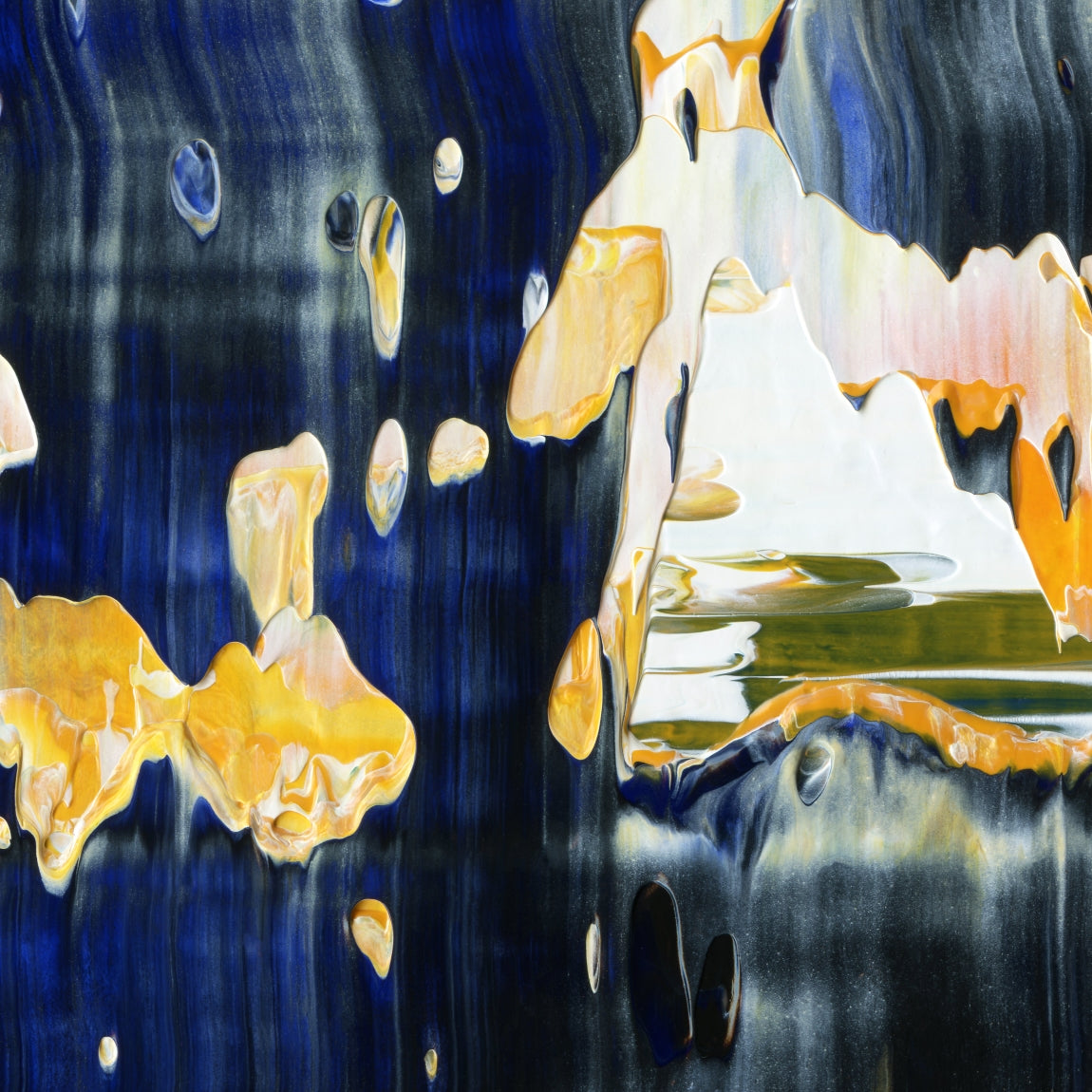 Armadillo Incarnate B3 is an abstract oil-on-canvas artwork, a fractal of its parent painting Armadillo Incarnate created by Anna Judd for the Scales Collection.