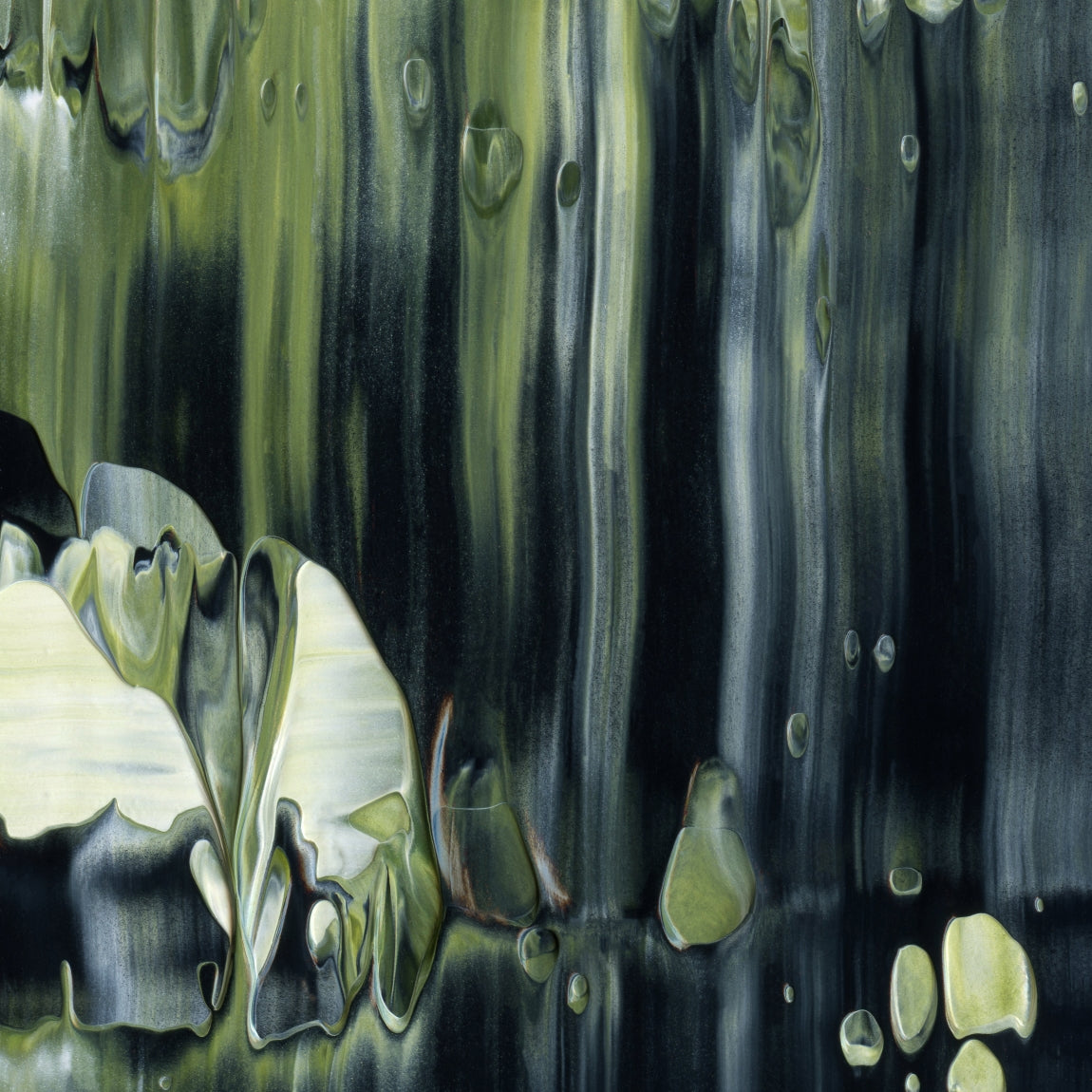 Born On A Bayou F4 is an abstract oil-on-canvas artwork, a fractal of its parent painting Born On A Bayou created by Anna Judd for the Scales Collection.