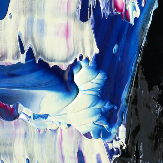 Forking Lightning D5 is an abstract oil-on-canvas artwork, a fractal of its parent painting Forking Lightning created by Anna Judd for the Scales Collection.