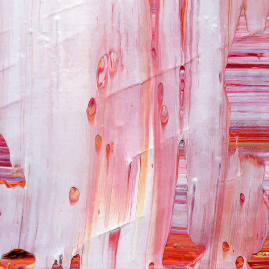 Glamorous Chains E2 is an abstract oil-on-canvas artwork, a fractal of its parent painting Glamorous Chains created by Anna Judd for the Scales Collection.
