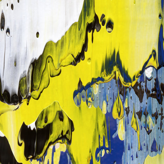 I Miss the Nineties B2 is an abstract oil-on-canvas artwork, a fractal of its parent painting I Miss the Nineties created by Anna Judd for the Scales Collection.