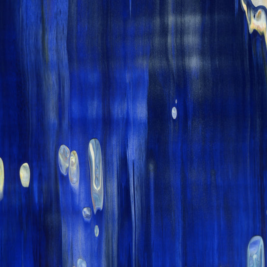 Inscrutable Pebbles B1 is an abstract oil-on-canvas artwork, a fractal of its parent painting Inscrutable Pebbles created by Anna Judd for the Scales Collection.