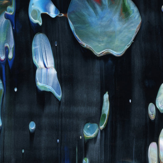 Liminal Lumina B6 is an abstract oil-on-canvas artwork, a fractal of its parent painting Liminal Lumina created by Anna Judd for the Scales Collection.