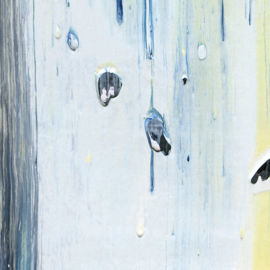 Majority Whip D1 is an abstract oil-on-canvas artwork, a fractal of its parent painting Majority Whip created by Anna Judd for the Scales Collection.